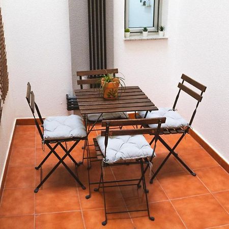 Apartment With A Patio In Las Canteras Las Palmas de Gran Canaria Luaran gambar